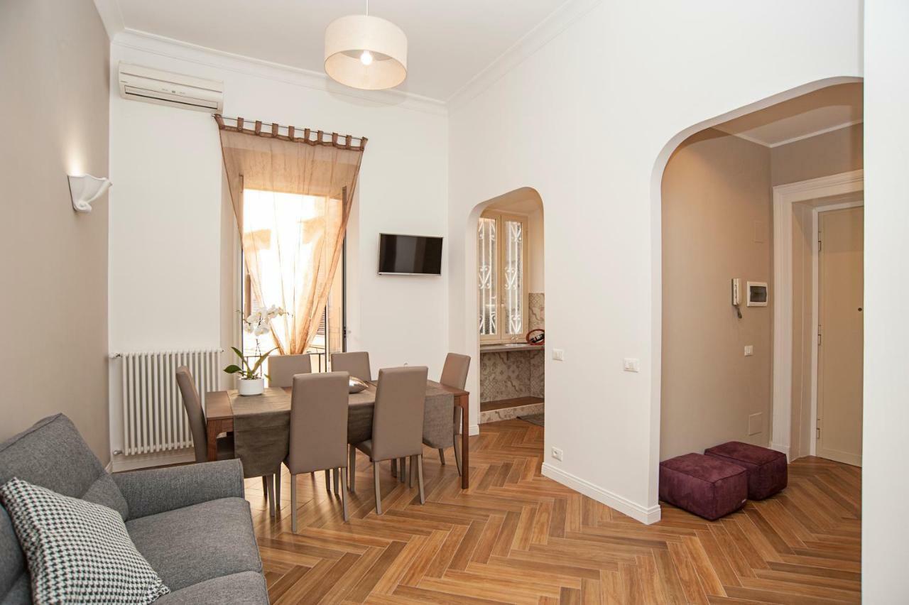 Apartamento Luxury & Charme Colosseo Roma Exterior foto